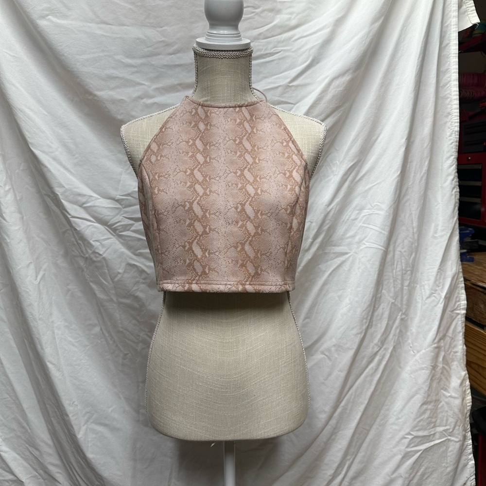 Honey Belle Pink Crop Top Size Large - Picture 1 of 9